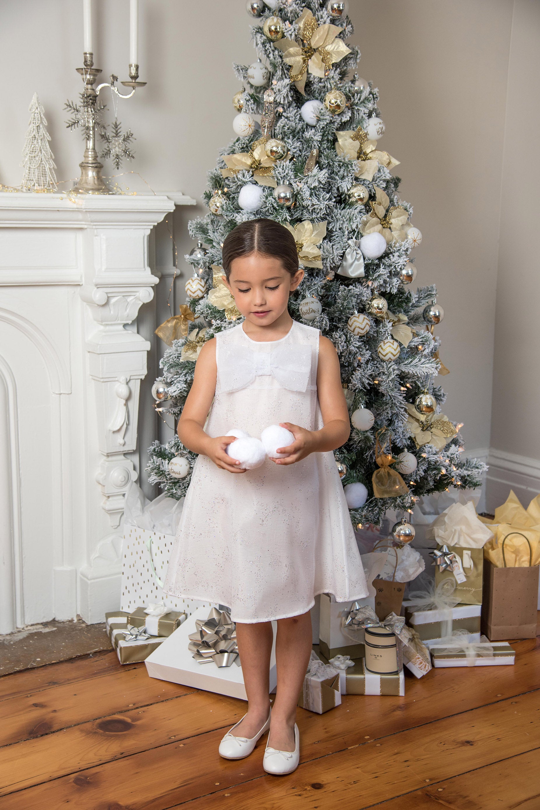 Poppy Beads Dress in White